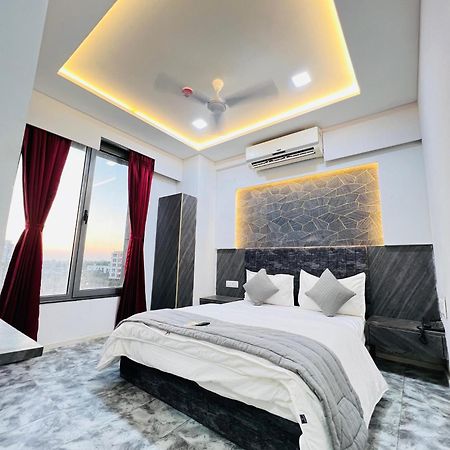 Hotel Star Galaxy Surate Exterior foto
